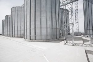 silos